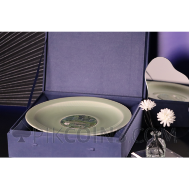 Water Lily Pond by Claude Monet - Celadon Porcelain 10000 Francs CFA 2oz Republique du Tchad 2024