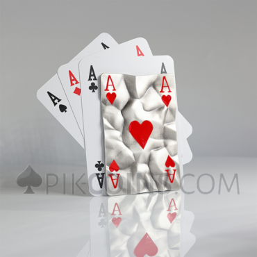 Hidden Ace - Deck of Destiny 2$ 1oz Niue 2026